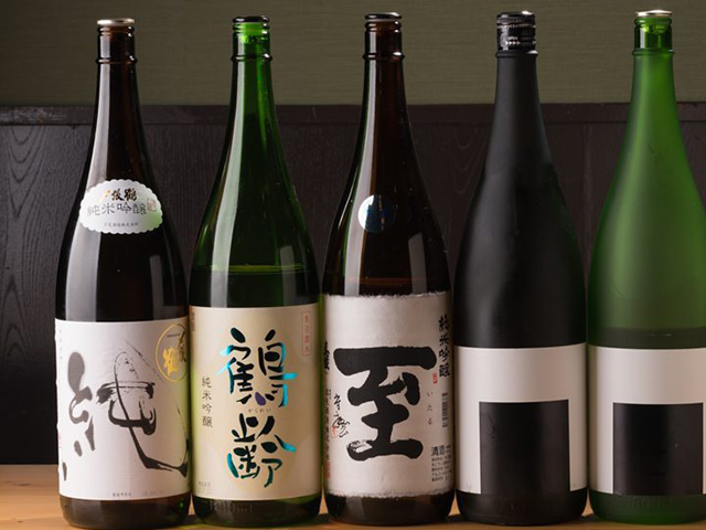 鶏肉料理と新潟地酒 居酒屋ハツ 