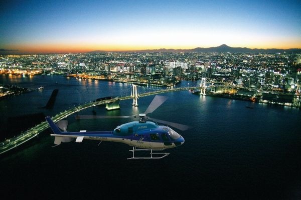 「ヘリクルージング